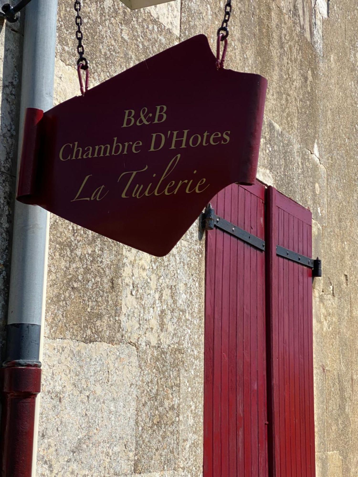 مبيت وإفطار Verteuil-sur-Charente La Tuilerie المظهر الخارجي الصورة
